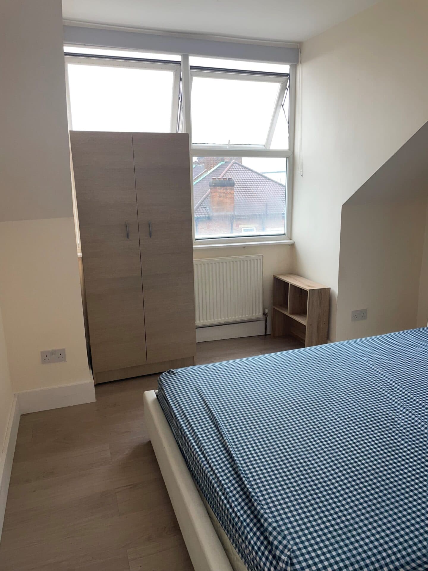 Friern Barnet Road, London N11