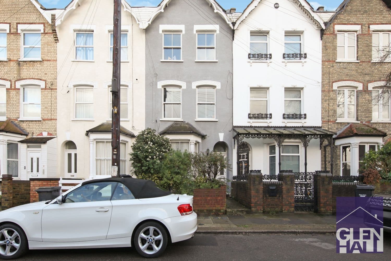 Holly Park Road, London, N11