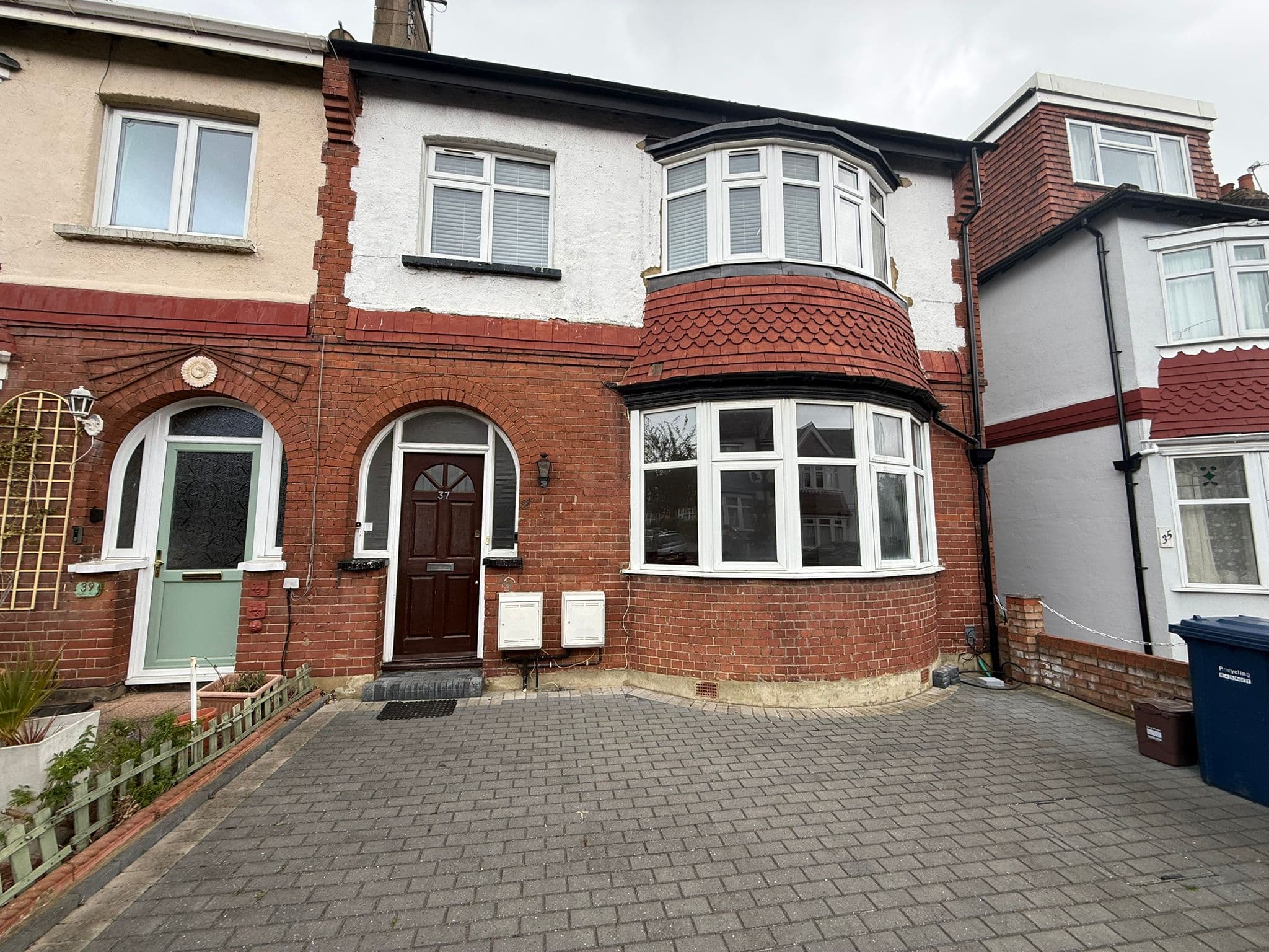 Clifton Road, Finchley Central, N3